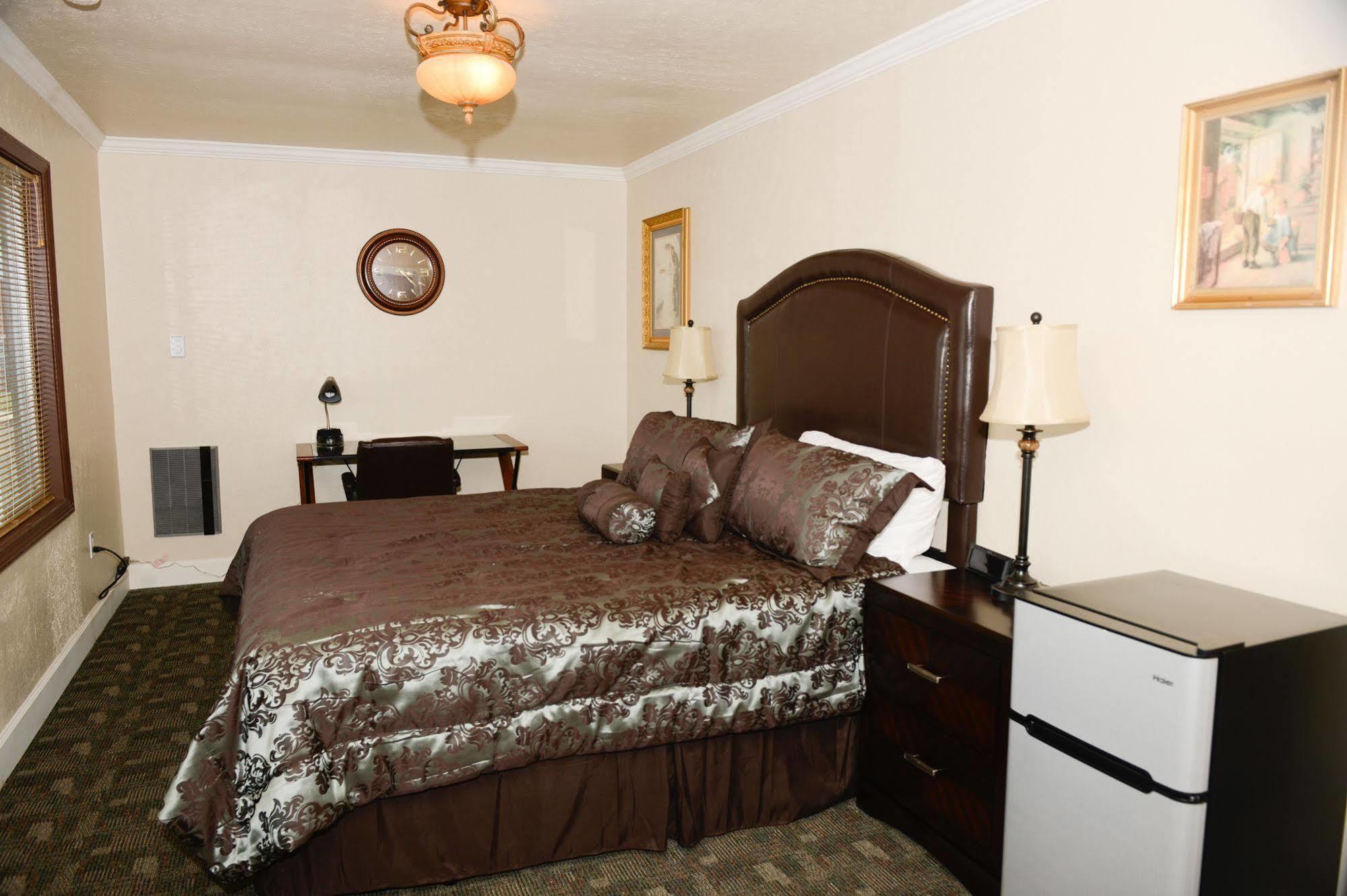 City Center Motel 노스 벤드 외부 사진
